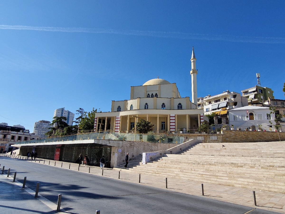 29 DURAZZO The great Mosque